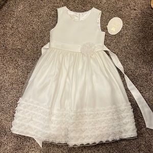 Girls white dress size 7